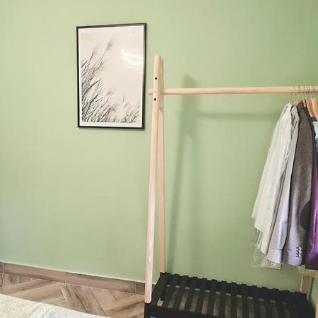 2V1 - Blloku Zy Apartment ติรานา ภายนอก รูปภาพ